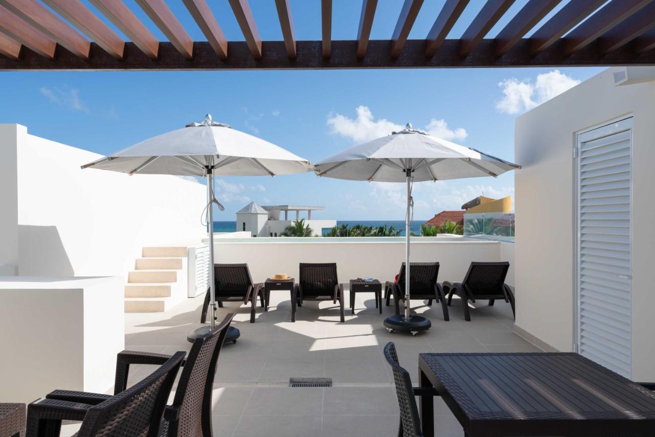 Casa Blanca By The Caribbean Sea Apartment